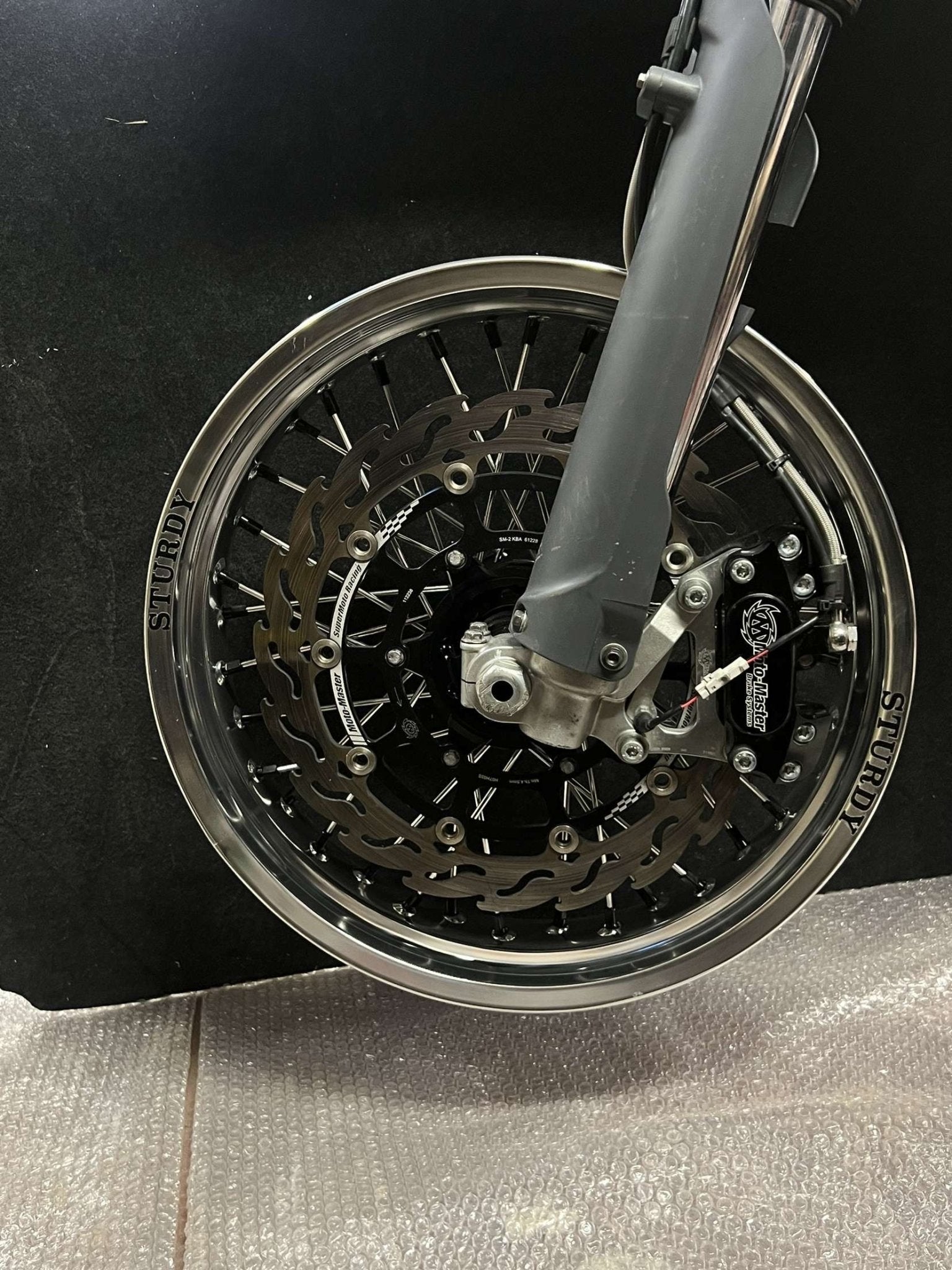 Custom Supermoto vanteet - Sturdy Racing