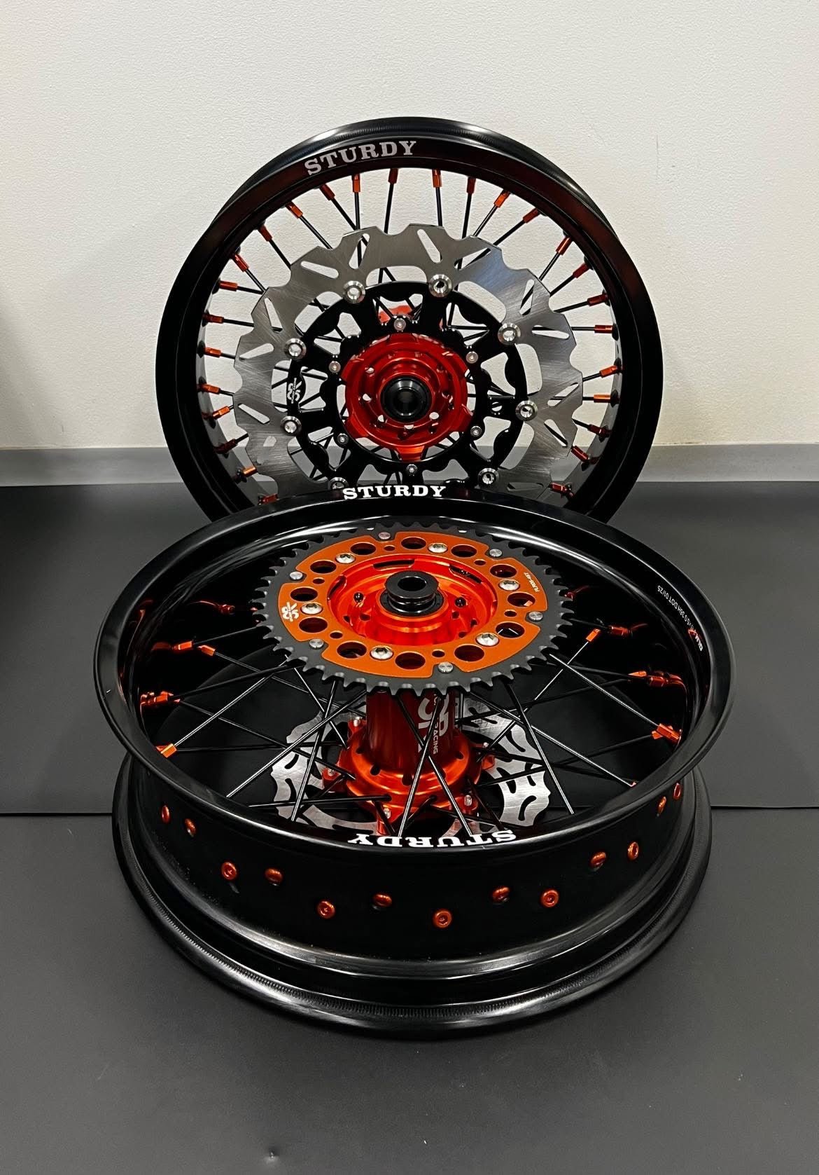 KTM Supermoto vannesetti 17x3.50 & 17x4.25 - Sturdy Racing